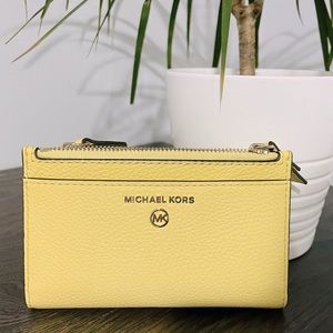 MICHAEL KORS JET SET WALLET